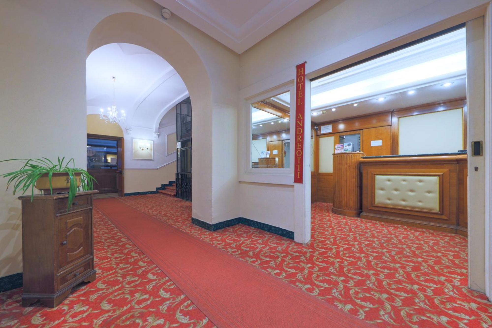 Lh Hotel Andreotti — Fotos 1